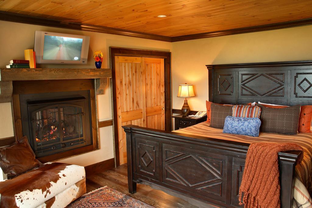 The Mountain Top Inn & Resort Chittenden Екстериор снимка